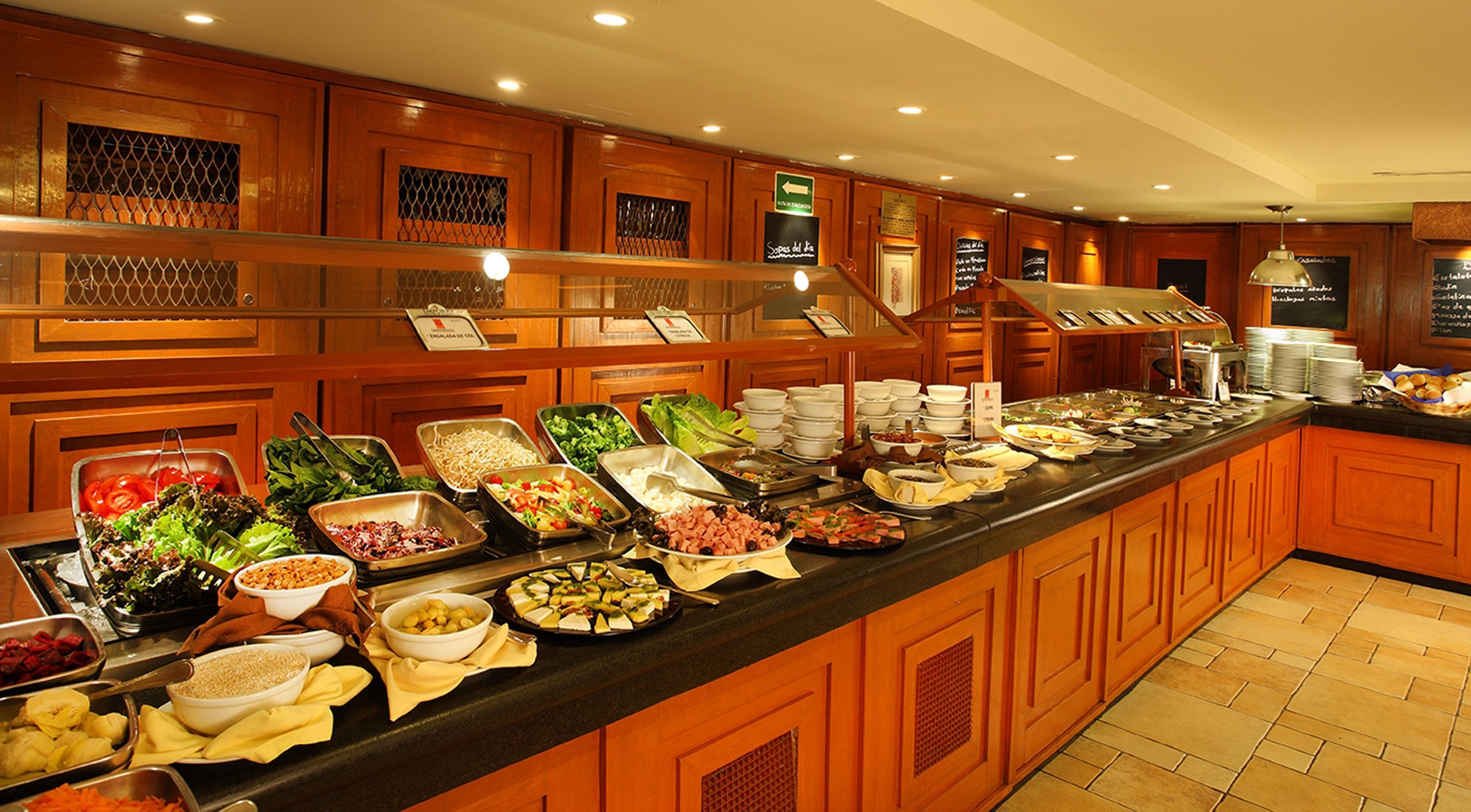 ホテル エンポリオ レフォルマ メキシコシティ エクステリア 写真 A salad bar